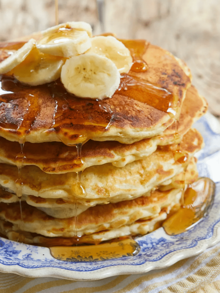 Sweet And Healthy Banana Oatmeal Pancakes
